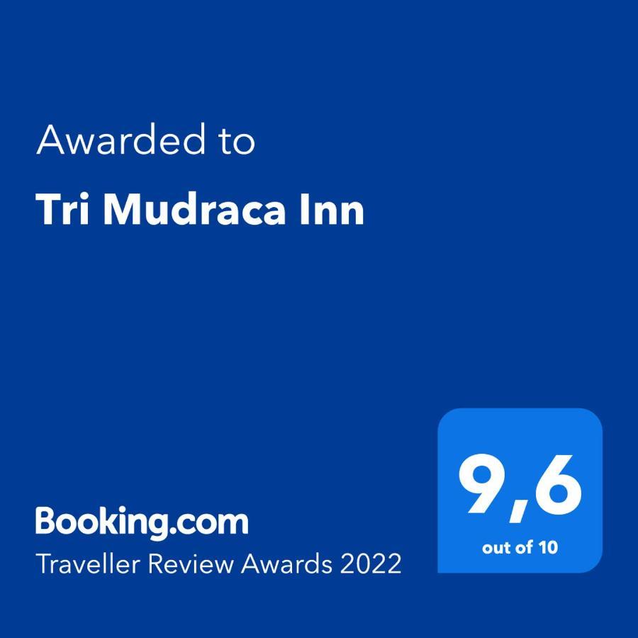 Tri Mudraca Inn Karanac Exterior photo